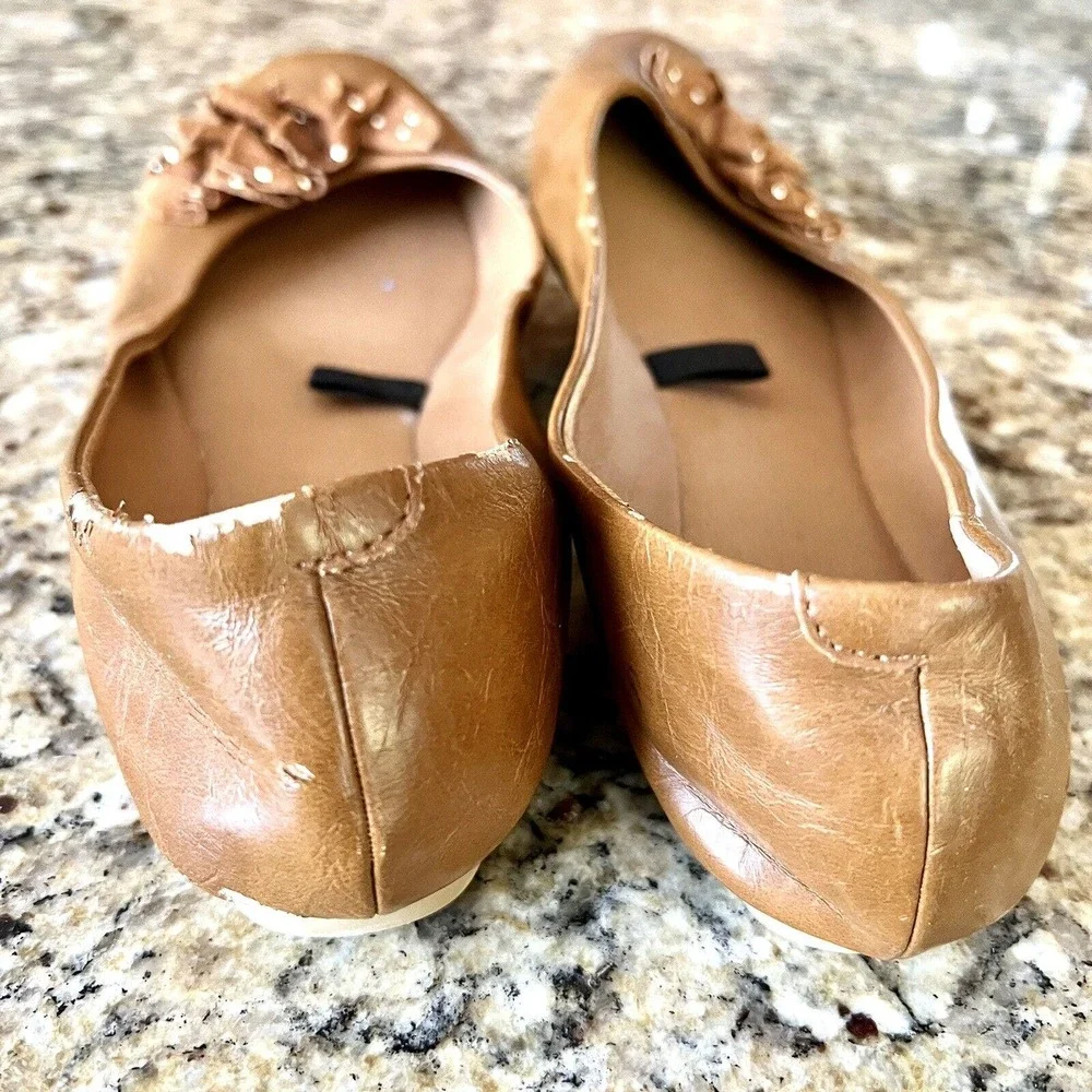 Kenneth Cole Reaction Ballet Flats 8.5 M Whiskey Brown Leatherette; Flower Bow